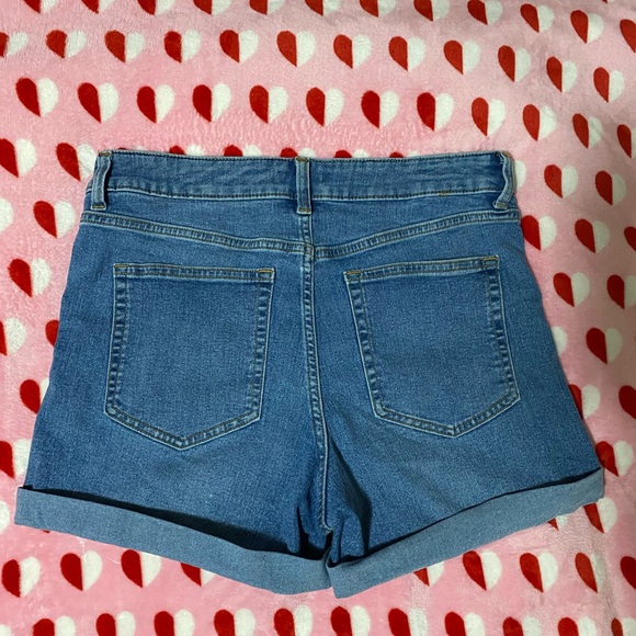 H&M shorts size 12 - Picture 4 of 4